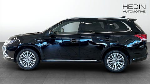 Mitsubishi Outlander PHEV, från sidan