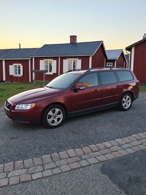 Volvo V70 2010