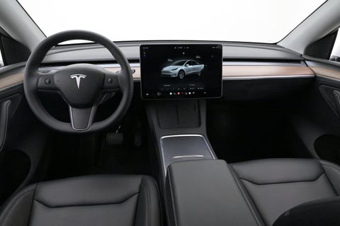 Tesla Model Y, instrumentpanel