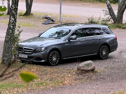Mercedes-Benz E220 2019