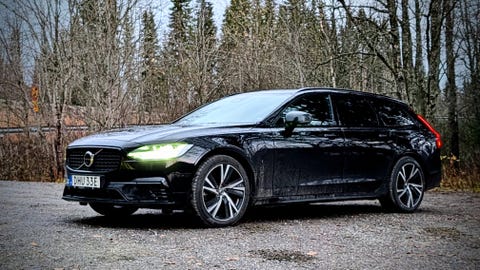 Volvo V90 2022