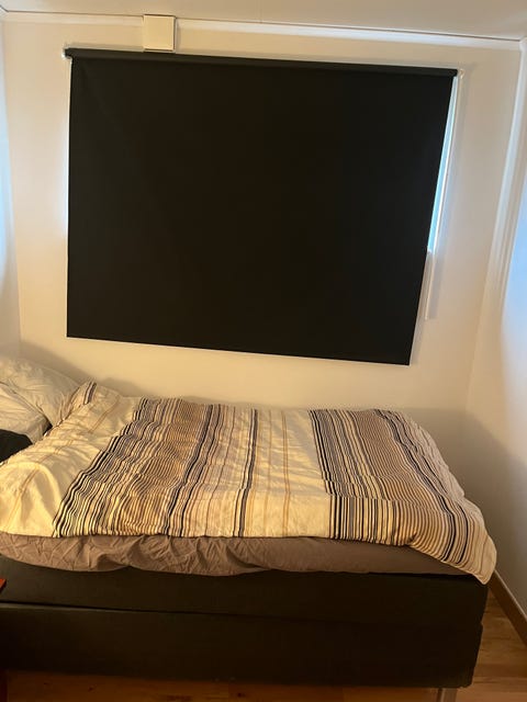 Säng bortskänkes