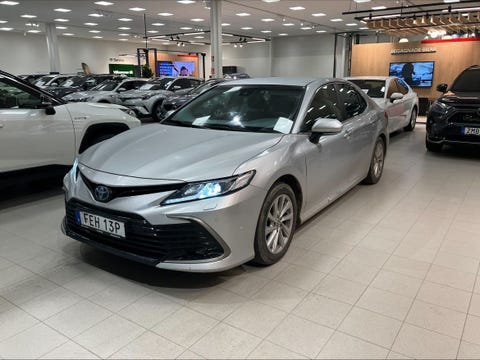 Toyota Camry 2023