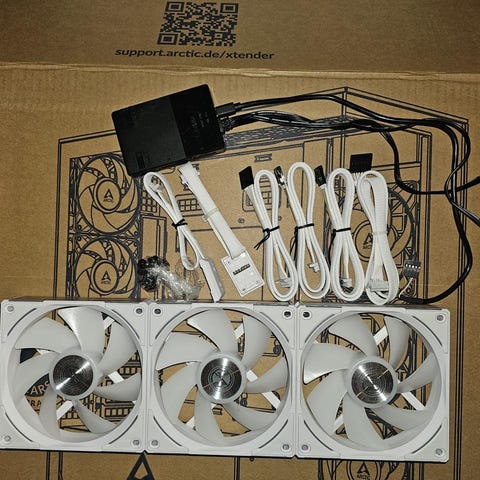 Lian Li PW-PCI-E38-1 380mm - Helt nya riserkablar | Blocket