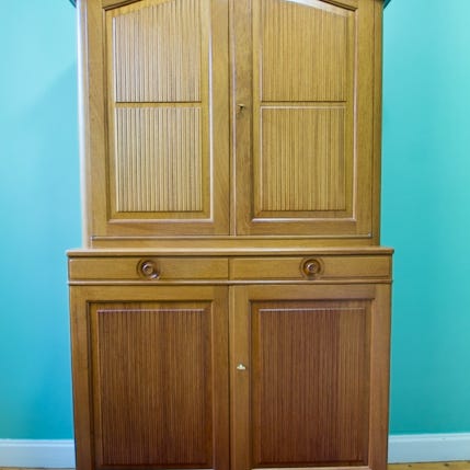 Carl Malmsten skåp | Blocket