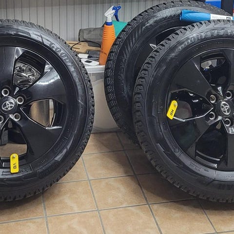 Toyota ms vinterdäck | Blocket