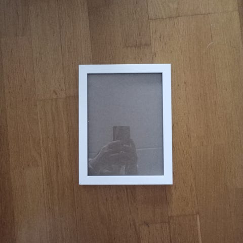 vita-tavelram-blocket