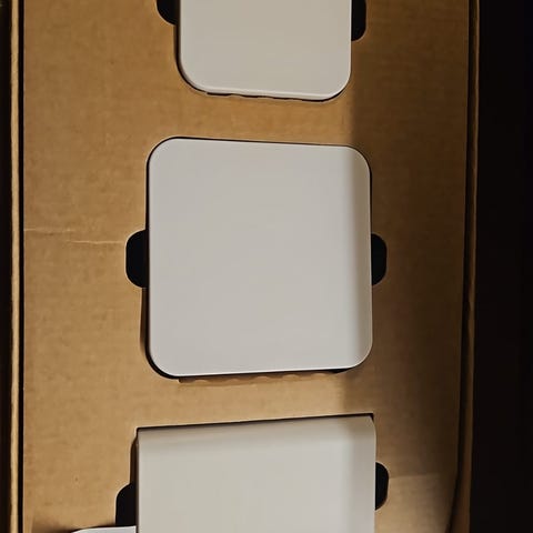 Rabbit-R1 AI-assistent / AI-assistant – smart gadget | Blocket