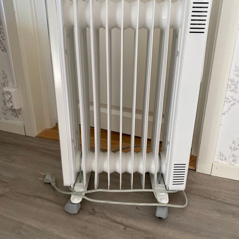 Adax Nova 20 oljefyllt element (2000 WATT) - 679kr | Blocket