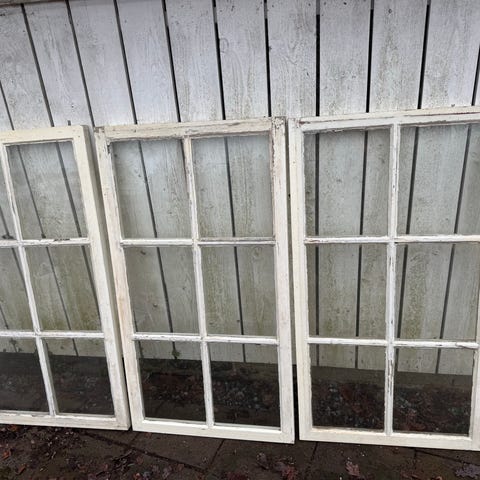 Gamla fönster med spröjs | Blocket