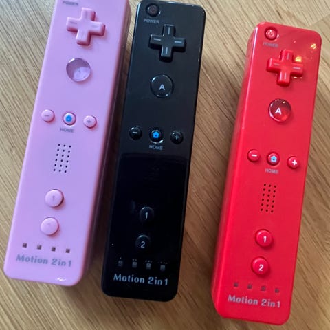 Motion 2in1 handkontroll rosa till Nintendo Wii (Ej original!) | Blocket