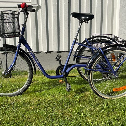 Tre-hjulig cykel för vuxen | Blocket