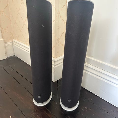 KEF högtalarsystem med subwoofer *defekt* | Blocket