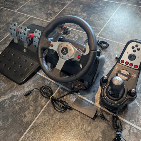 Logitech G25 Racing wheel | Blocket
