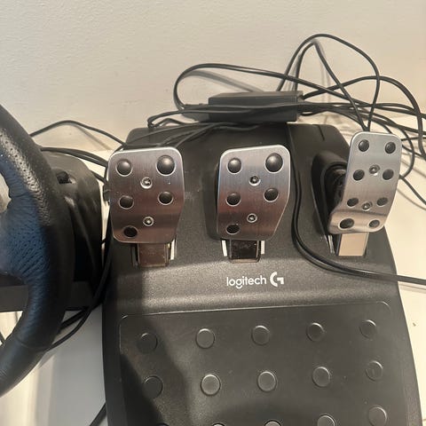 Logitech ratt och pedaler för spel | Blocket