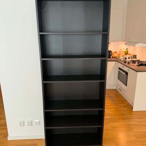 Svart IKEA Billy bokhylla | Blocket