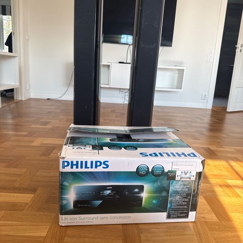 Kraftfullt ljudsystem med SEAS-högtalare, subwoofer och Sony ...