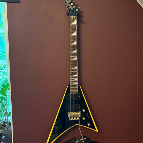 Jackson X Series RRX24 Black/Yellow Randy Rhoads | Blocket