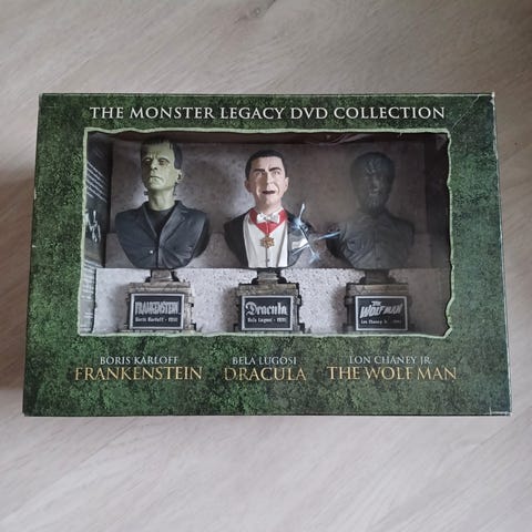 Sagan om Ringen samlarfigurer med dvd-boxar | Blocket