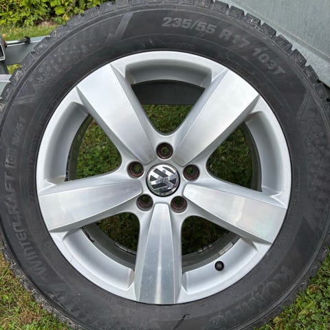 Vinterhjul 17” till VW Tiguan – Nokian Hakkapeliitta, Dezent | Blocket