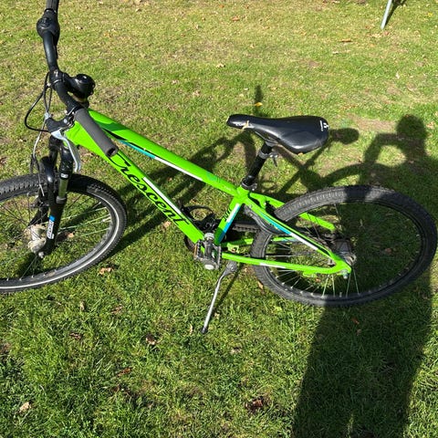 Cykel SCOTT 26 tum, 8 x 3 växlar och skivbroms | Blocket