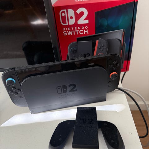 Nintendo Switch OLED – Komplett paket med 7 spel – Nyskick | Blocket