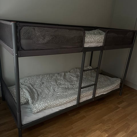IKEA våningssäng med madrasser | Blocket
