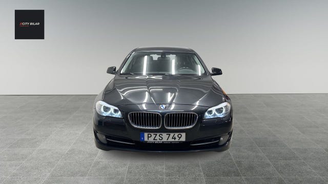 BMW 520 2011 – bild 2