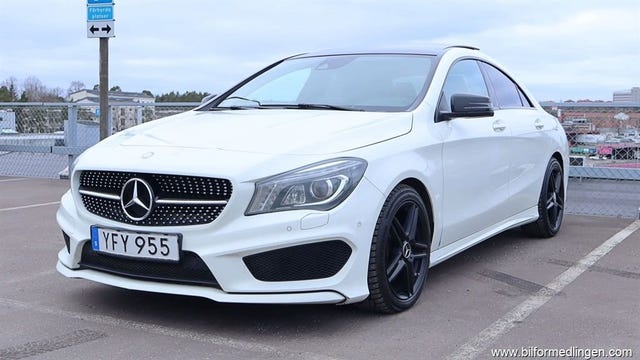 Mercedes-Benz CLA 220 d 2016