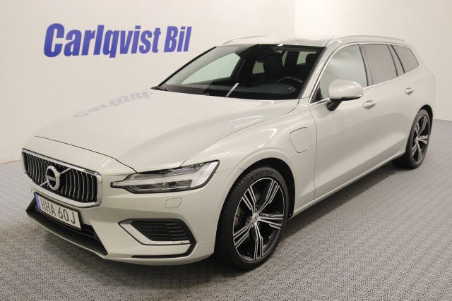 Volvo V60 2022