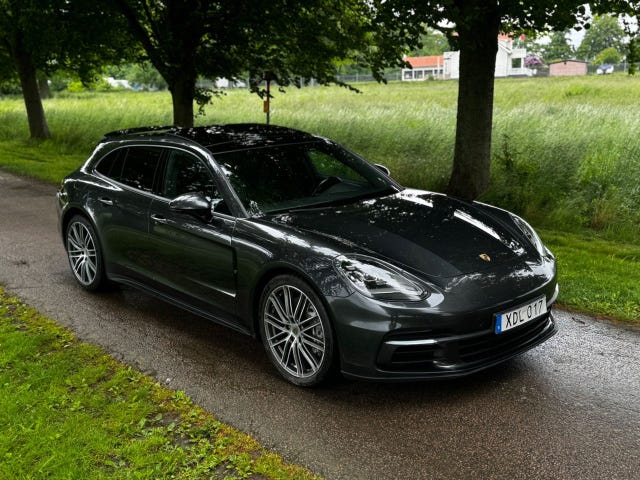 Porsche Panamera 4 2019