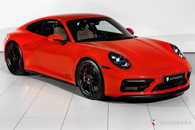 Porsche 911 Carrera 4 GTS 2023