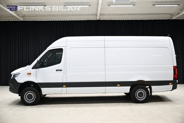 Mercedes-Benz Sprinter 319 2024