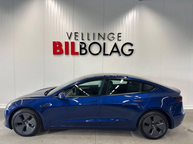 Tesla Model 3 2022