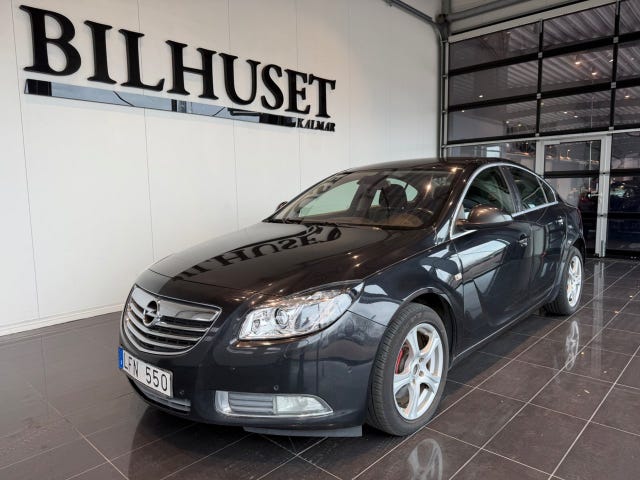 Opel Insignia 2011
