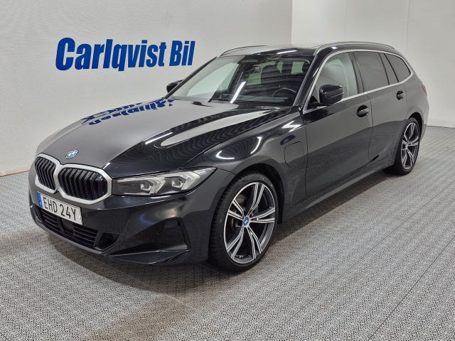 BMW 330e 2024
