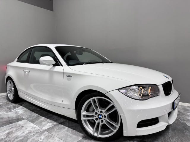 BMW 135i 2011