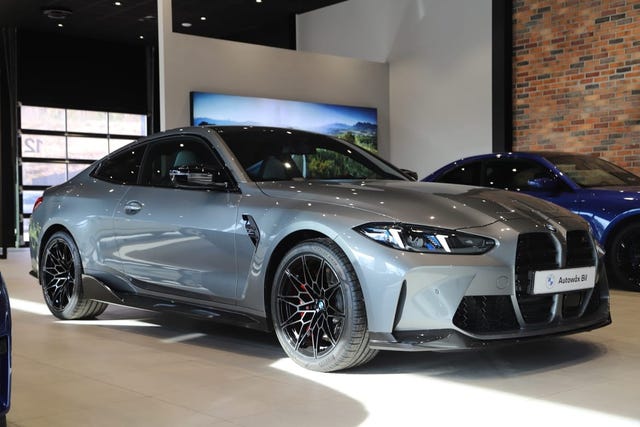 BMW M4 2025