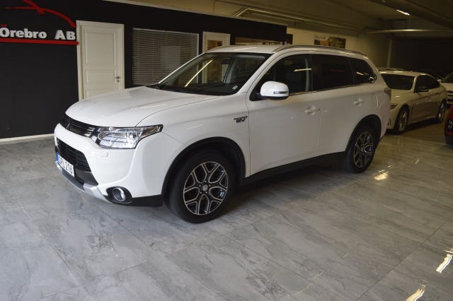 Mitsubishi Outlander 2016