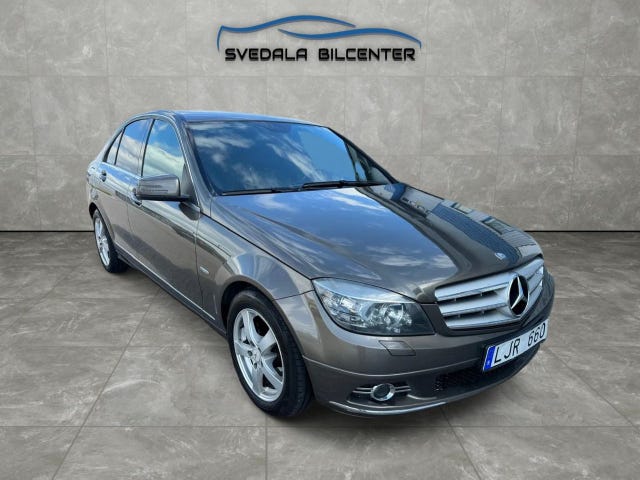 Mercedes-Benz C200 2010