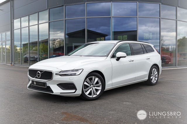 Volvo V60 2022