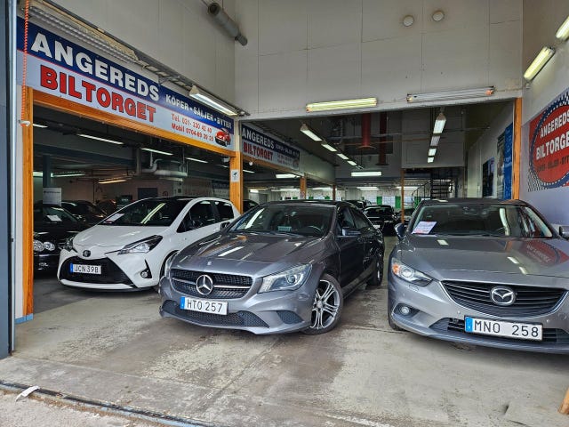 Mercedes-Benz CLA 200 2015