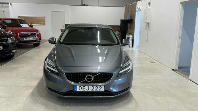 Volvo V40 2017 – bild 2