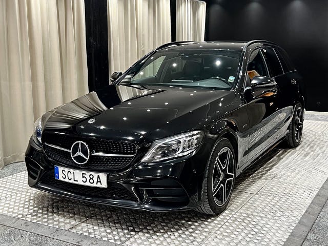 Mercedes-Benz C300 2021