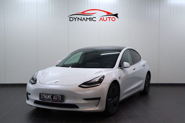 Tesla Model 3 2020