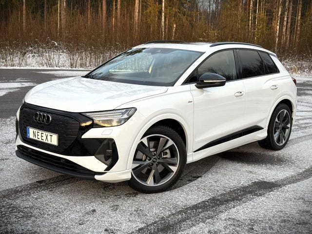 Audi Q4 e-tron 2024