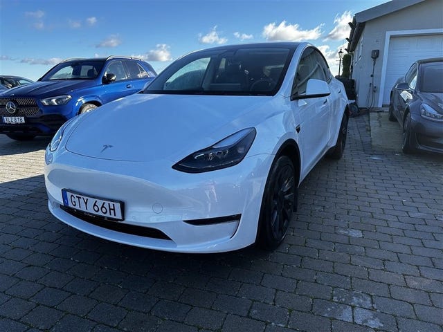 Tesla Model Y 2021