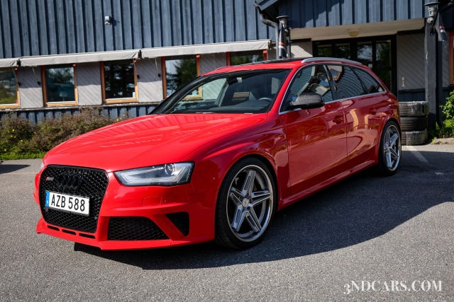 Audi RS4 2014