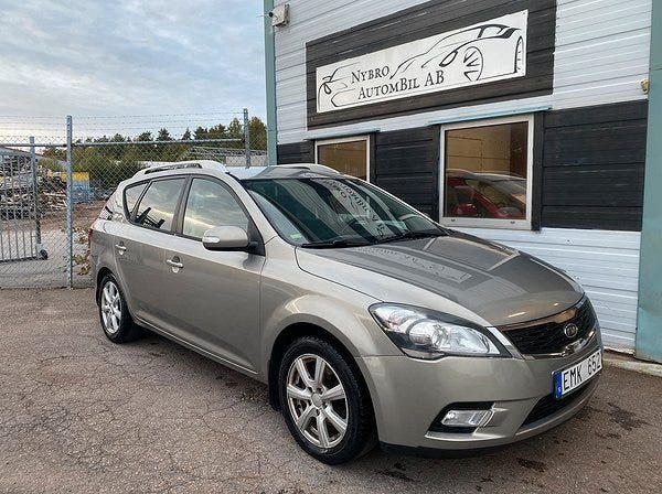 Kia Ceed 2011