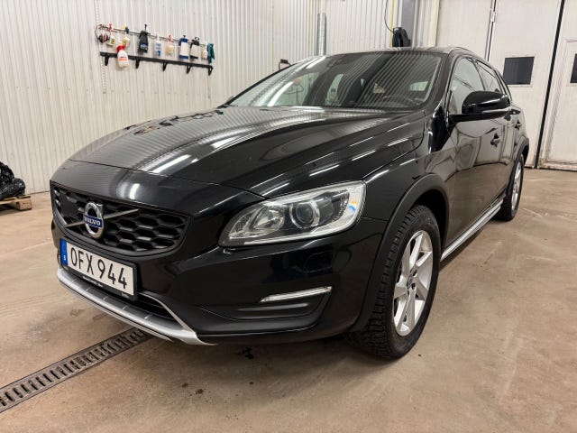 Volvo V60 Cross Country 2017